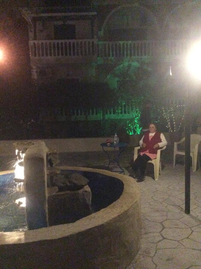 Gerani Apartment Vasilikos  Ngoại thất bức ảnh